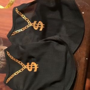 Size Small Puppy Shirt w/gold chain $
